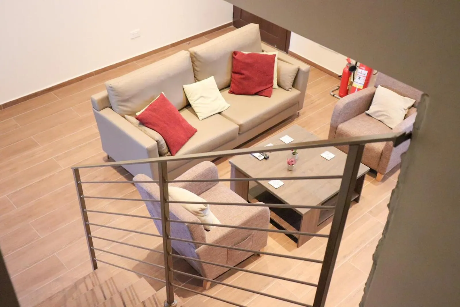 לרנקה Marios Villa