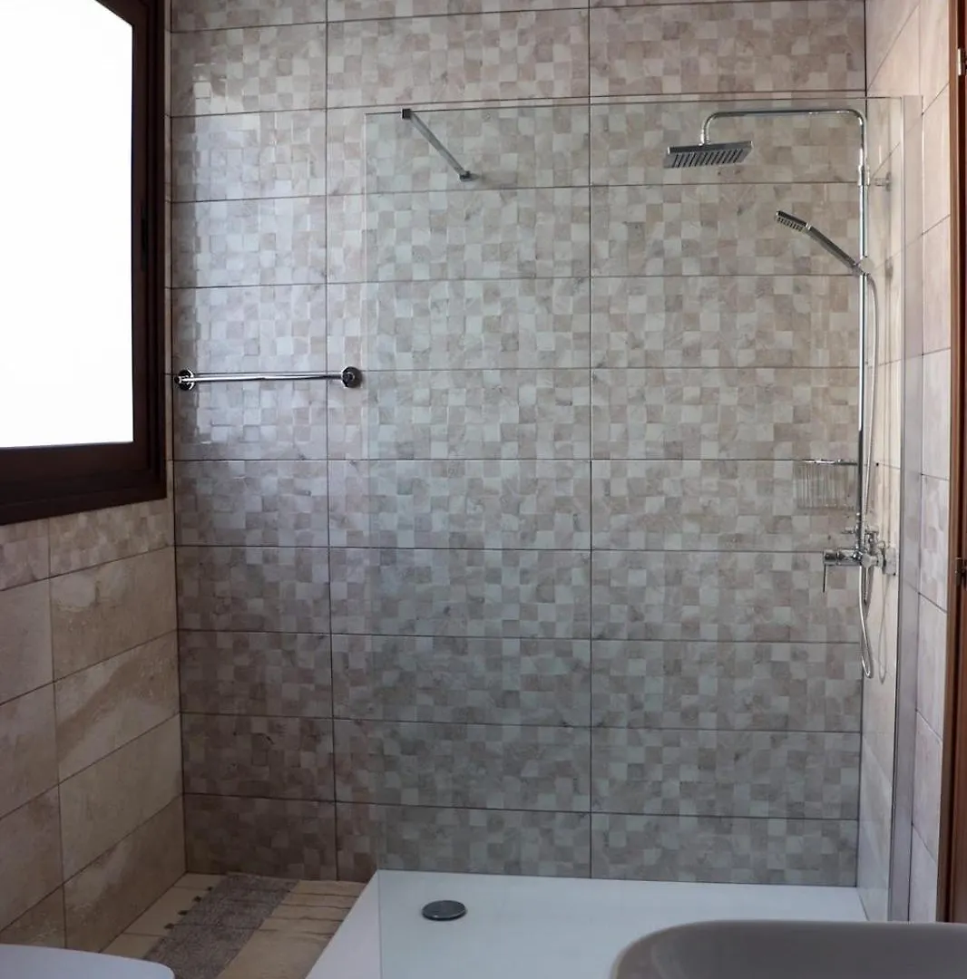 Marios Villa Larnaca 0*,  Cyprus